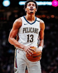 伟德bevictor-开卖！连续休战16场+摆上货架，这可是库里接班人，真无人要啊