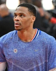 伟德bevictor-硬汉！韦少计划下周复出 左手骨折3周就将归来