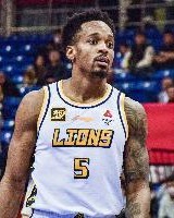 伟德体育-霍楠：这个胜利是广厦众将拼下来的 总决赛得打到第七场了