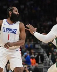 伟德bevictor-末节断电葬送好局！背靠背体能透支凸显快艇用人荒