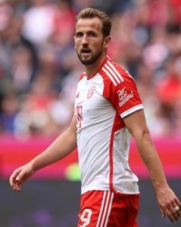 3球2助攻刷新多项纪录 凯恩：我可以适应任何体系